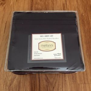 Mellanni Bed Sheet Set, Luxury Linens 1800 Brushed Microfiber, Plum